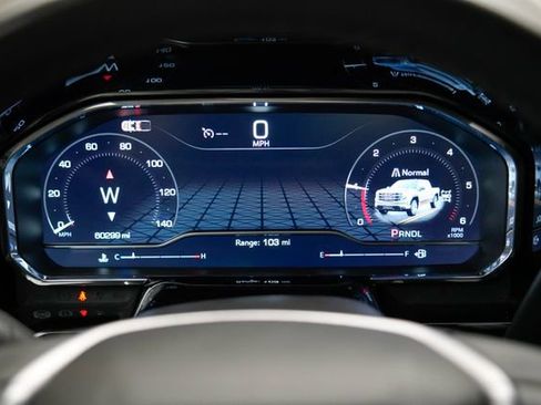 Used 2024 GMC Sierra 1500 SLT image 32