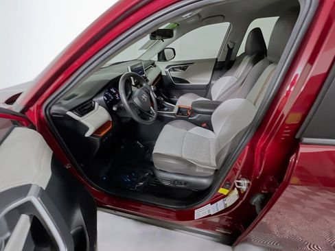 Used 2020 Toyota RAV4 Adventure image 15