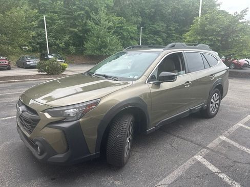 Used 2024 Subaru Outback Premium w/ Popular Package #1A AWD/4WD image 1