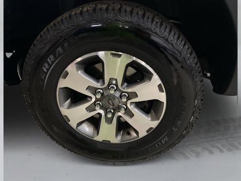 Used 2013 Ford F150 STX w/ Mid Equipment Group AWD/4WD image 17