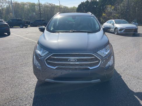 Used 2021 Ford EcoSport Titanium image 2