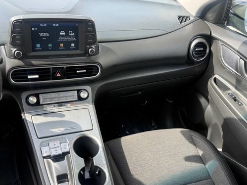 Used 2020 Hyundai Kona SEL FWD image 9