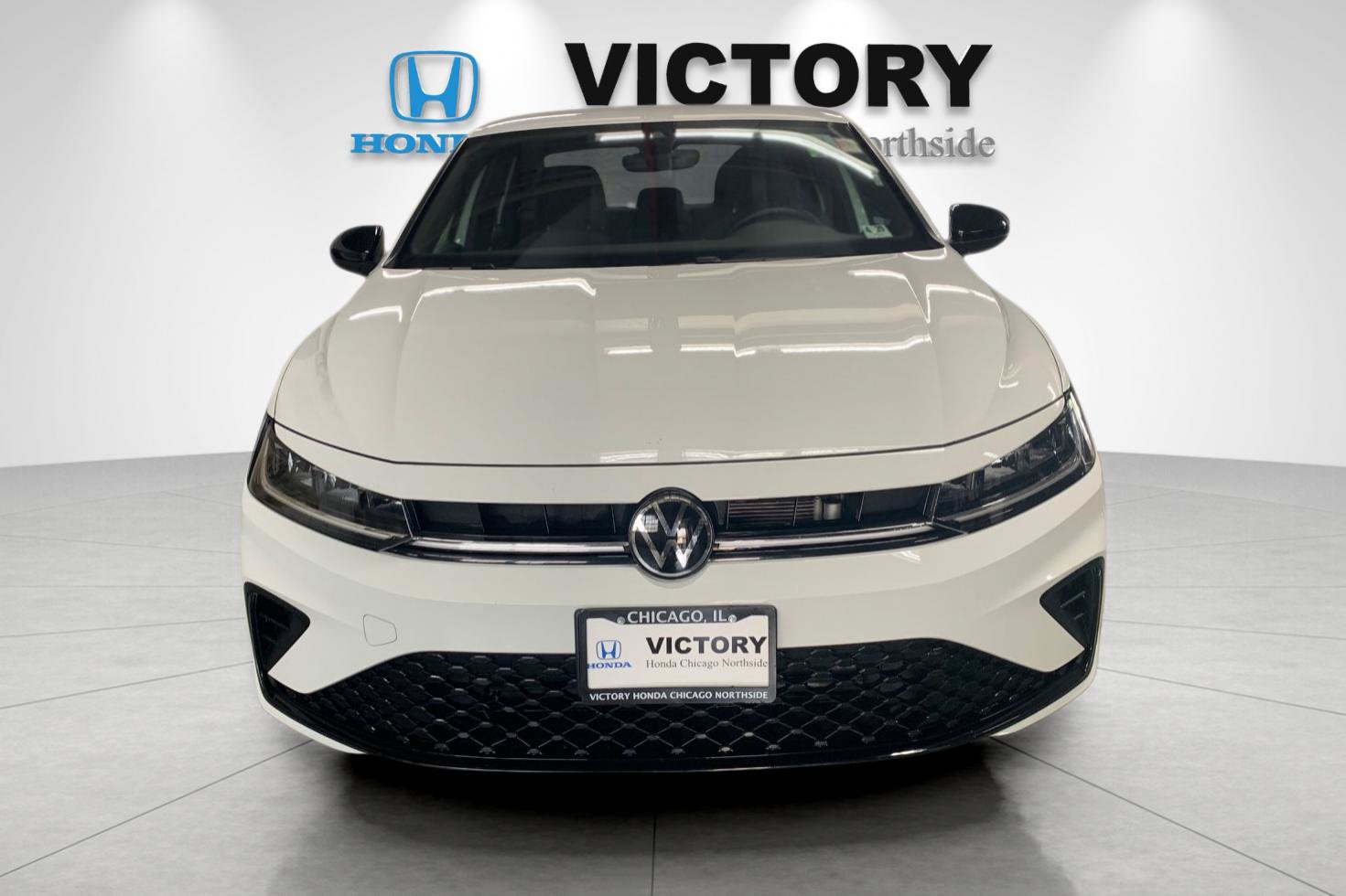 Used 2025 Volkswagen Jetta Sport FWD image 8