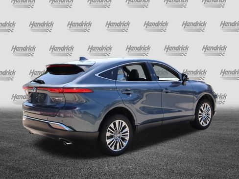 Used 2024 Toyota Venza Limited AWD/4WD image 9
