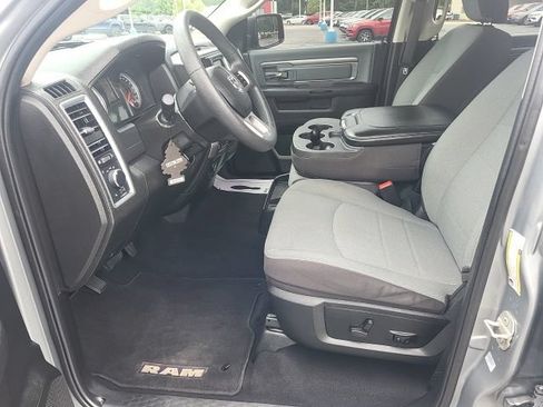 Used 2023 RAM 1500 Classic SLT AWD/4WD image 22