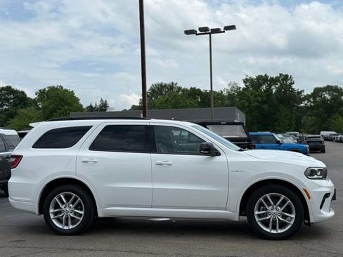 Used 2025 Dodge Durango R/T AWD/4WD image 48