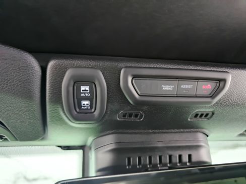 Used 2021 Jeep Wrangler Unlimited Sahara w/ Cold Weather Group AWD/4WD image 34