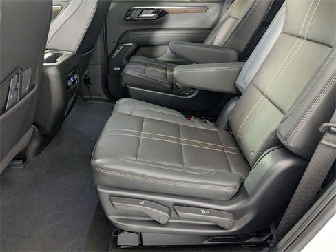 Used 2025 Chevrolet Tahoe High Country w/ Sun And Tow Package image 28