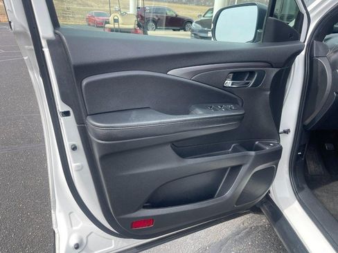 Used 2022 Honda Pilot Sport image 20