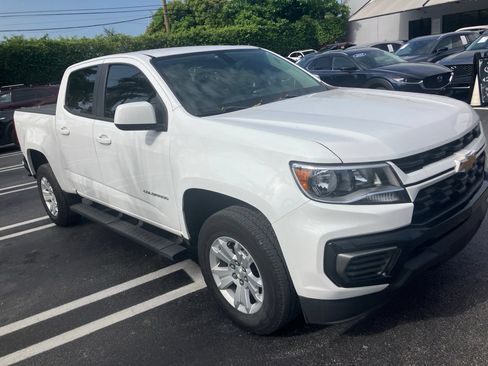 Used 2022 Chevrolet Colorado LT RWD image 3