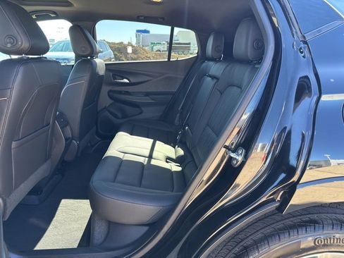 Used 2025 Buick Envista Avenir image 15