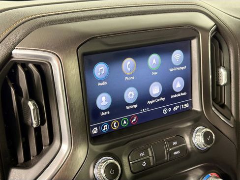 Used 2021 GMC Sierra 1500 AT4 w/ AT4 Preferred Package AWD/4WD image 15