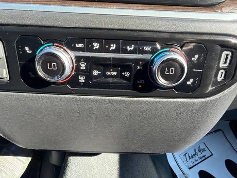 Used 2026 GMC Sierra 1500 SLE AWD/4WD image 23