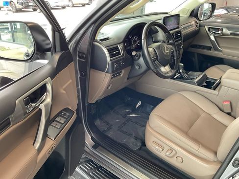 Used 2022 Lexus GX 460 Premium AWD/4WD image 9