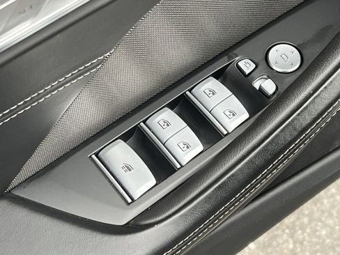 Used 2025 BMW 840i xDrive Convertible w/ Driving Assistance Package image 13