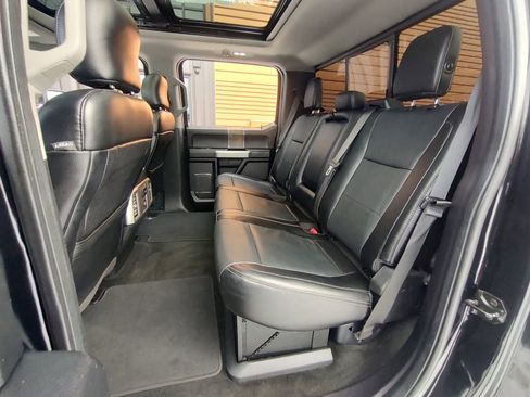 Used 2017 Ford F250 Lariat w/ Lariat Ultimate Package image 25