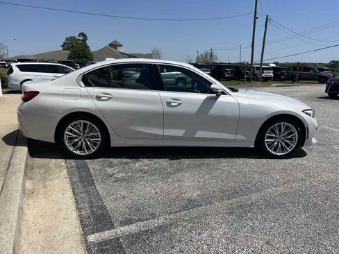 Used 2024 BMW 330i Sedan RWD image 40