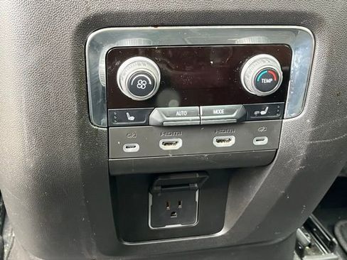 Used 2023 Chevrolet Tahoe High Country image 15