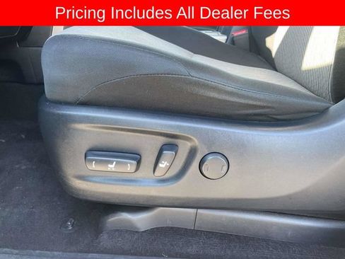 Used 2024 Toyota 4Runner SR5 AWD/4WD image 22
