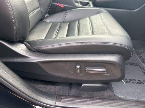 Used 2025 Honda CR-V EX-L image 41