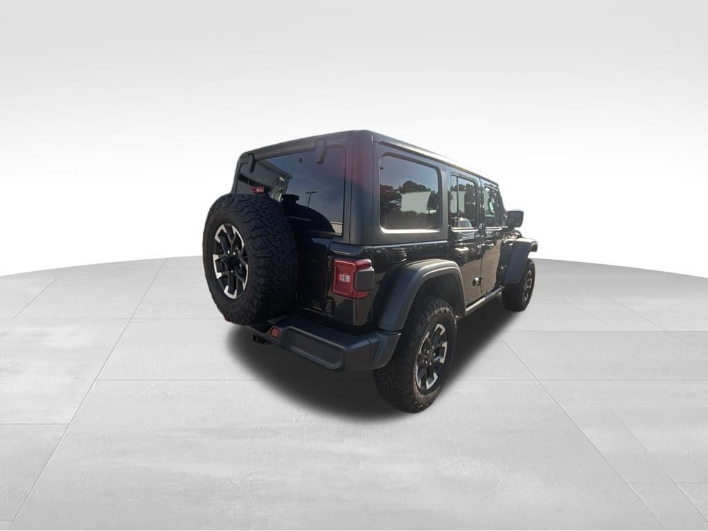 Used 2026 Jeep Wrangler Unlimited Rubicon AWD/4WD image 7