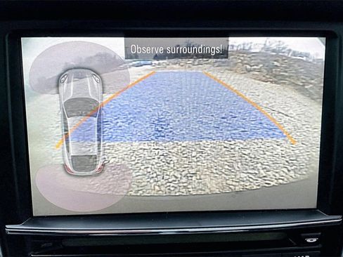 Used 2014 Porsche Panamera 2 image 18