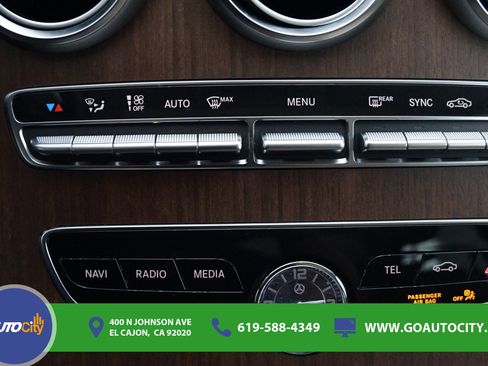 Used 2019 Mercedes-Benz C 300 Sedan image 24