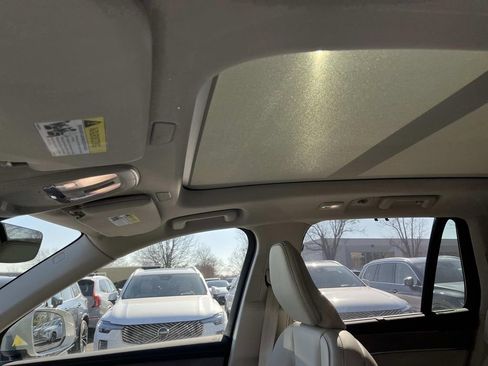 New 2026 Volvo XC90 B6 Ultra image 26