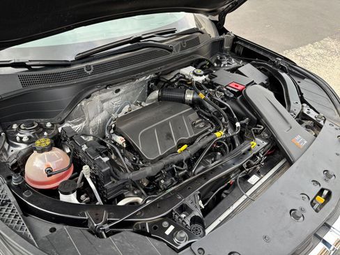 Used 2025 Chevrolet Trax LT image 26