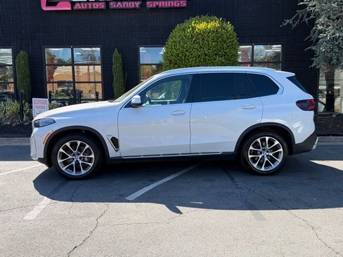 Used 2025 BMW X5 xDrive40i AWD/4WD image 9