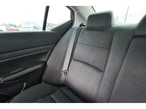 Used 2022 Nissan Altima 2.5 SV FWD image 14