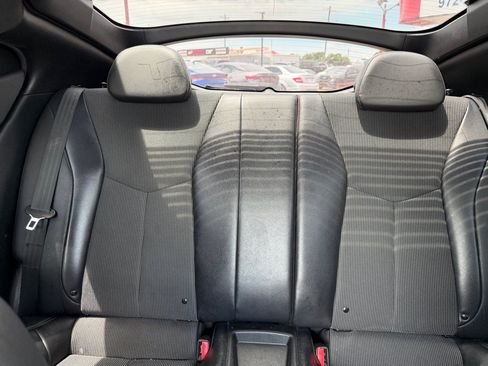Used 2016 Hyundai Veloster w/ Option Group 02 FWD image 18