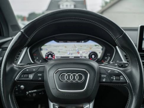 Used 2019 Audi SQ5 Prestige AWD/4WD image 25