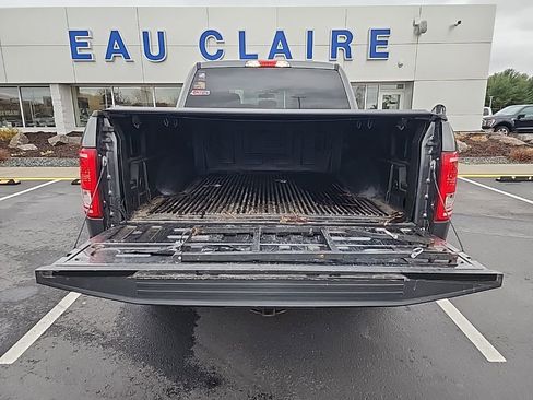 Used 2017 Ford F150 XLT image 11