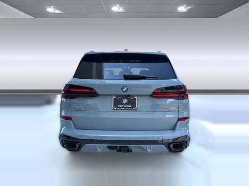 New 2026 BMW X5 xDrive40i w/ M Sport Package AWD/4WD image 10