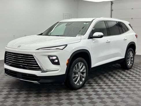 New 2026 Buick Enclave Preferred w/ Power Package image 20