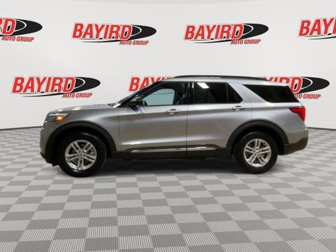 Used 2023 Ford Explorer XLT w/ Equipment Group 202A RWD image 6