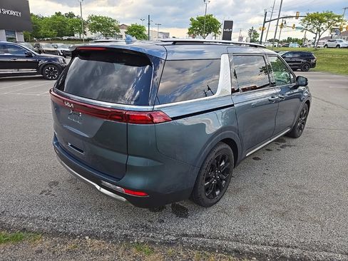Certified 2024 Kia Carnival SX FWD image 3