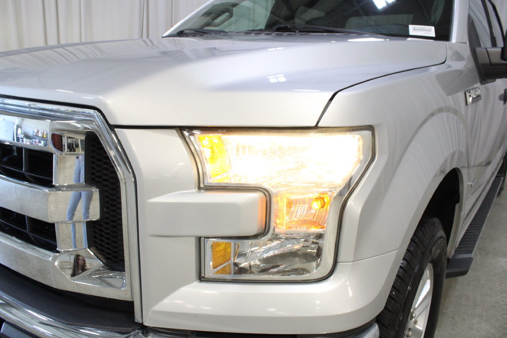 Used 2015 Ford F150 XLT w/ Equipment Group 301A Mid AWD/4WD image 32