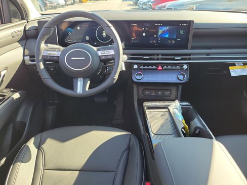 New 2026 Hyundai Tucson Limited image 10