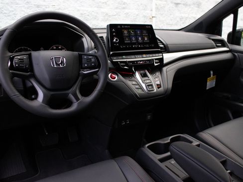 New 2026 Honda Odyssey Sport-L image 26