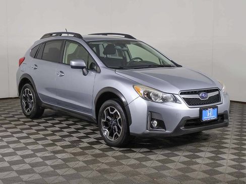 Used 2017 Subaru Crosstrek 2.0i Premium AWD/4WD image 44