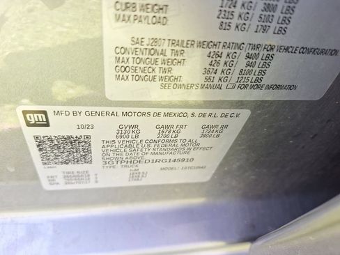 Used 2024 GMC Sierra 1500 SLT RWD image 32