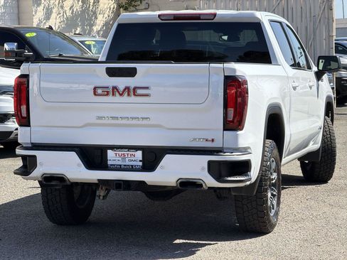 Used 2025 GMC Sierra 1500 AT4 AWD/4WD image 5