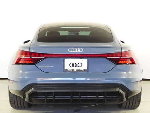 Used 2024 Audi e-tron GT Premium Plus image 7