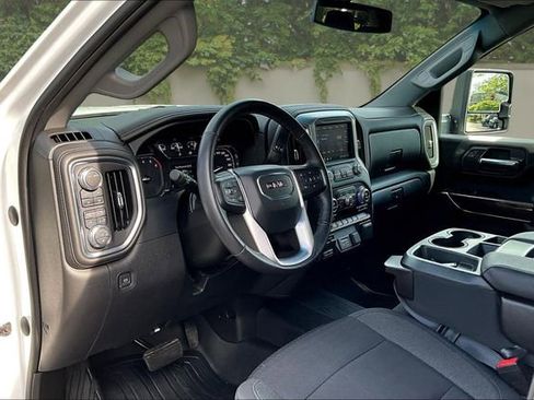 Used 2022 GMC Sierra 2500 SLE w/ SLE Convenience Package AWD/4WD image 18