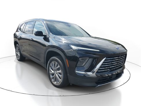 New 2026 Buick Enclave Preferred image 2
