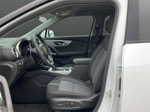 Certified 2025 Chevrolet Blazer LT AWD/4WD image 25