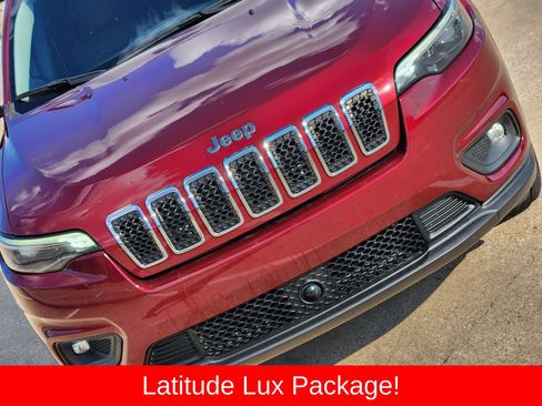 Used 2021 Jeep Cherokee Latitude Lux w/ Comfort/Convenience Group AWD/4WD image 12