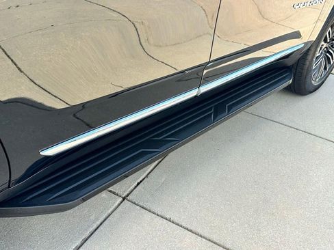 Used 2025 GMC Yukon Elevation image 19